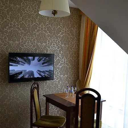 Hotel - Restauracja Koral