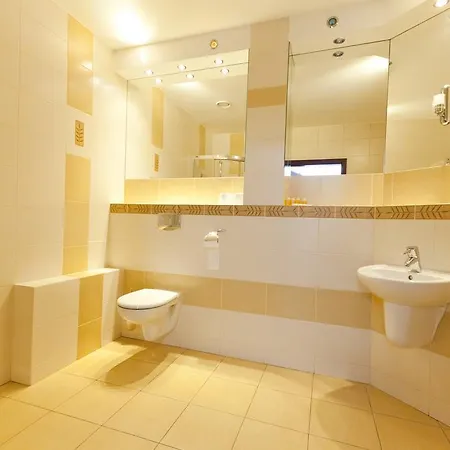 Hotell - Restauracja Koral Wieliczka