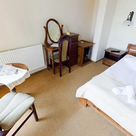 Hotel - Restauracja Koral 3*