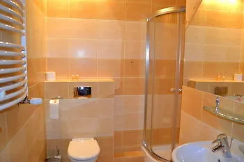- Restauracja Koral Hotel Wieliczka
