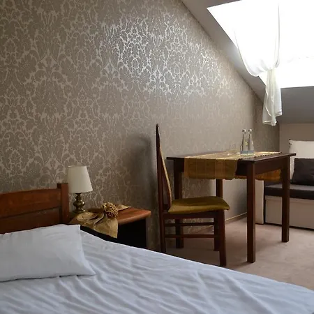 Hotel - Restauracja Koral 3*