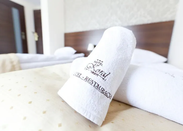 Hotel - Restauracja Koral