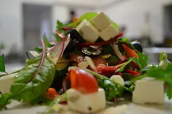 - Restauracja Koral Szálloda 3*