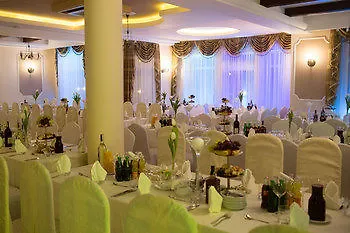 - Restauracja Koral 3* Wieliczka