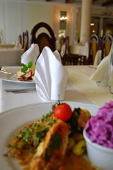 Szálloda - Restauracja Koral 3*