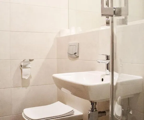 Hotel - Restauracja Koral