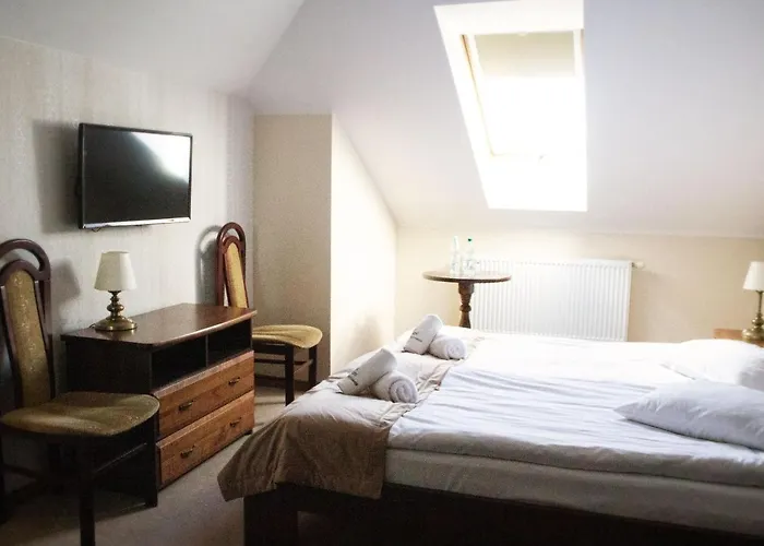 - Restauracja Koral 3* Wieliczka